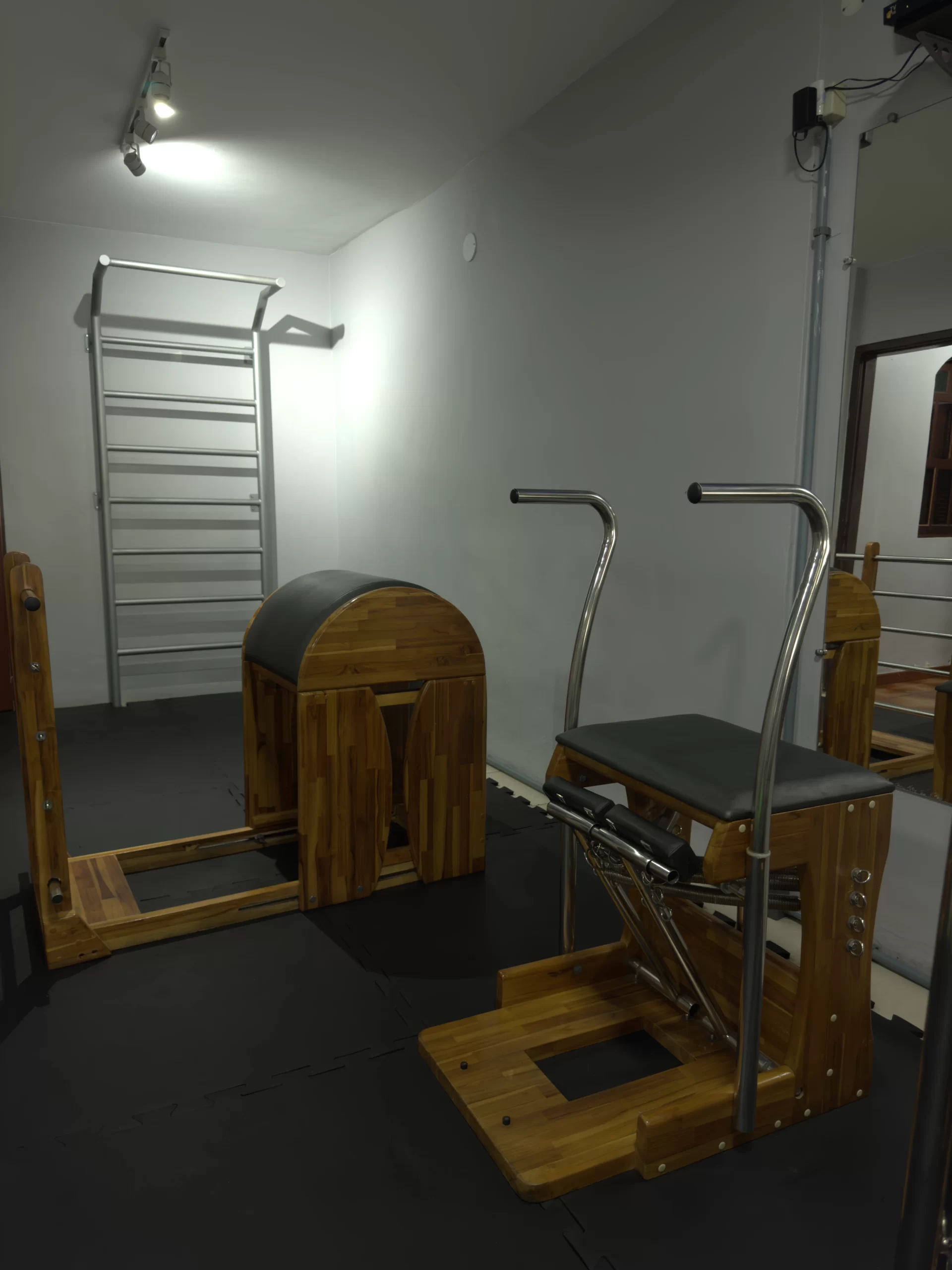Equipamentos para pilates da treine saúde e movimento em em Angra dos Reis
